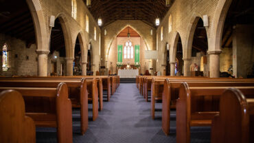 church-cleaning-services-botlon